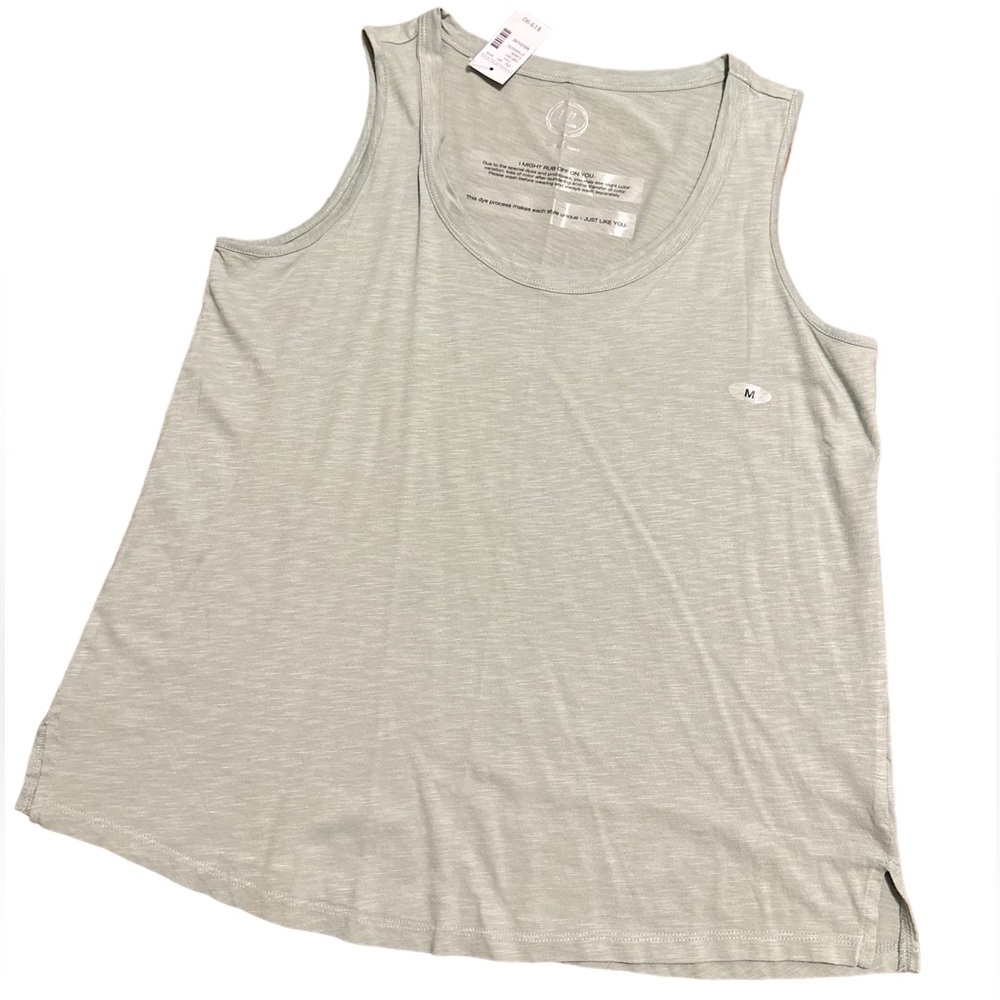NWT Women’s Maurice’s Tank Shirt - Picture 2 of 5